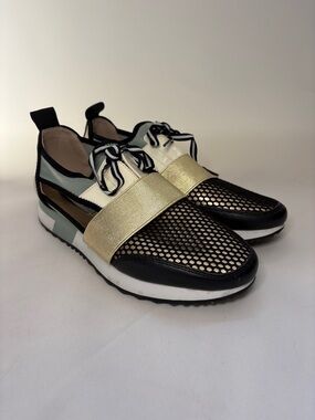 Steve Madden Arctic Black & Gold Slip-On Mesh Athletic Sneakers Size 7.5